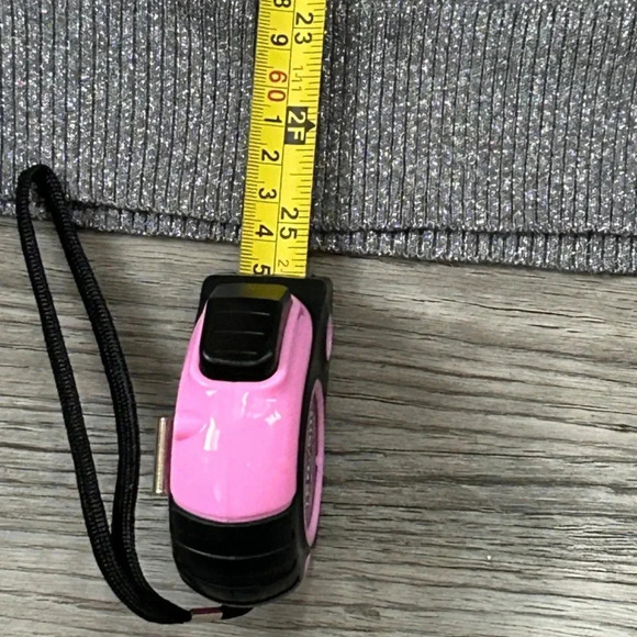 NWT Calvin Klein Silver Turtleneck Sz M - Picture 7 of 8